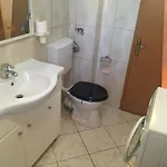 Apartment French Embassy Studio, Amzei Historic Center *