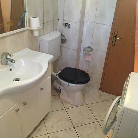 Apartment French Embassy Studio, Amzei Historic Center *