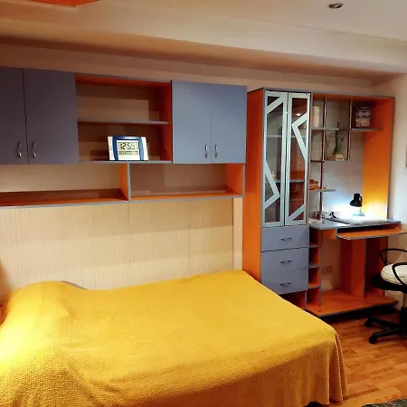 Апартаменты French Embassy Studio, Amzei Historic Center